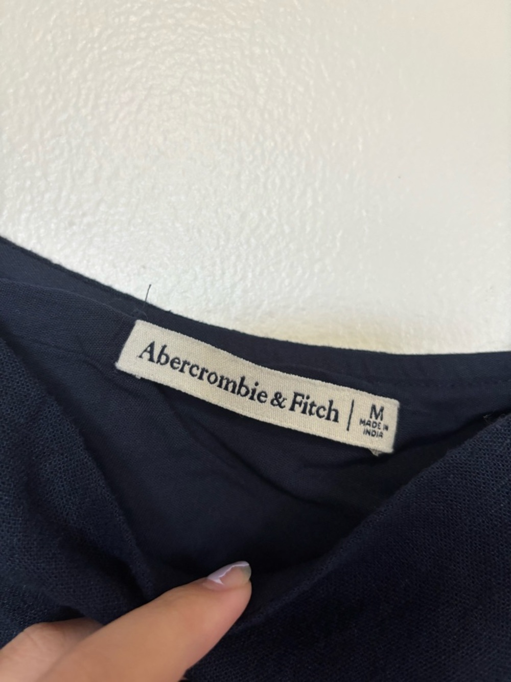 Abercrombie & Fitch One-Shoulder Asymmetrical Linen-Blend Top - Picture 4 of 9